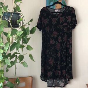 Lularoe Carly black with roses new with out tags